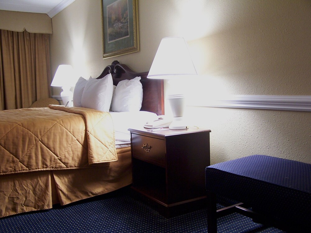 Kinderlou Inn - photo 18