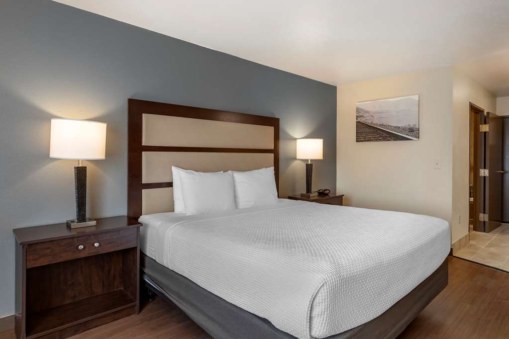 Best Western Sunridge Inn & Conference Center - photo 18