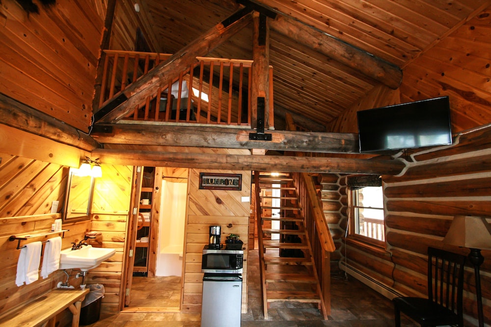 Judith Mountain Lodge - photo 11