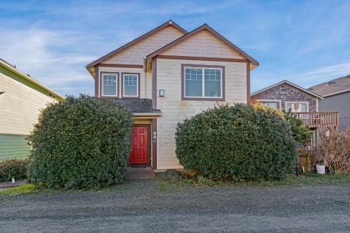 High Street Retreat in Newport, United States