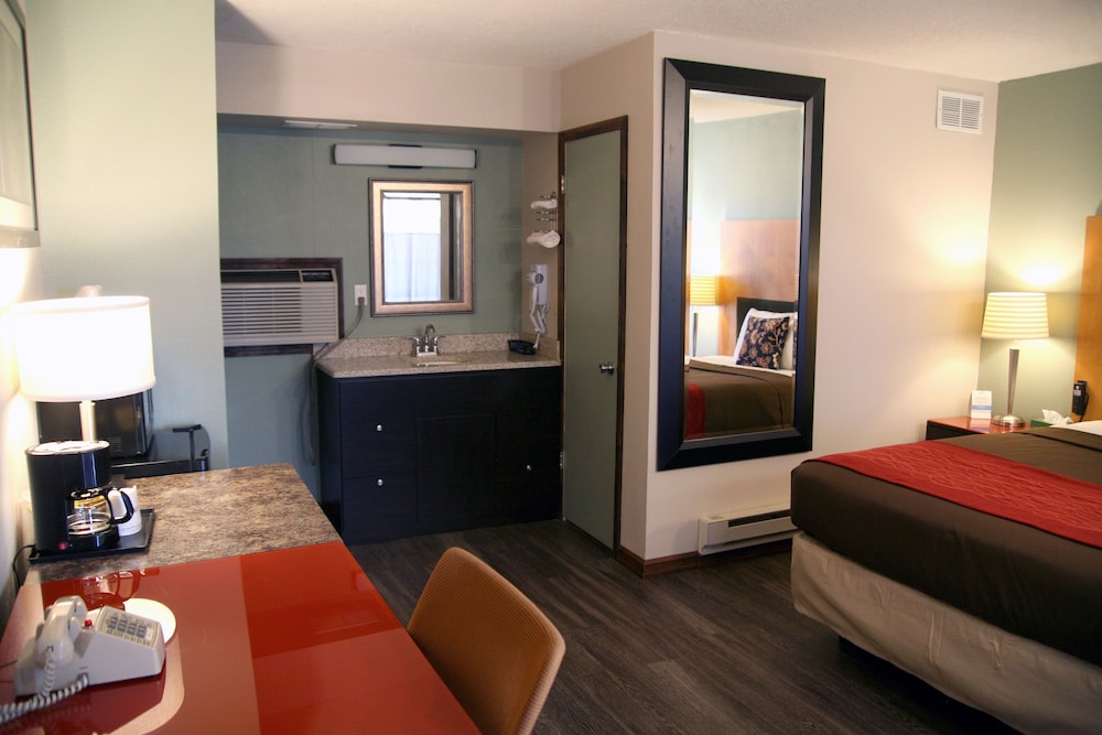 South T Motel - photo 18