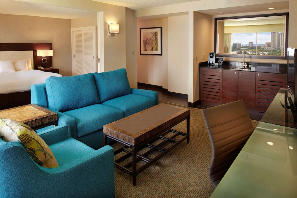 DoubleTree by Hilton Hotel Alana Waikiki Beach - photo 25