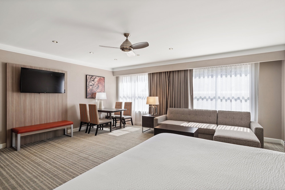 Holiday Inn Baton Rouge College Drive I 10 by IHG - photo 9