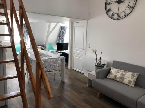 Le Bachelin — Saint Omer