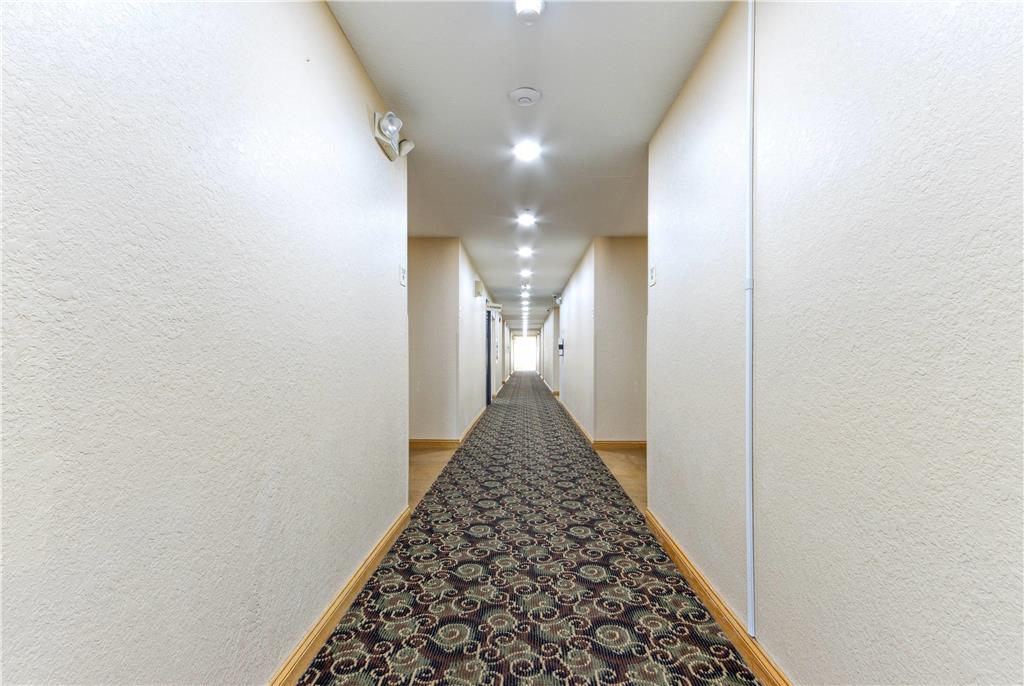 Super 8 by Wyndham Uniontown PA - photo 37