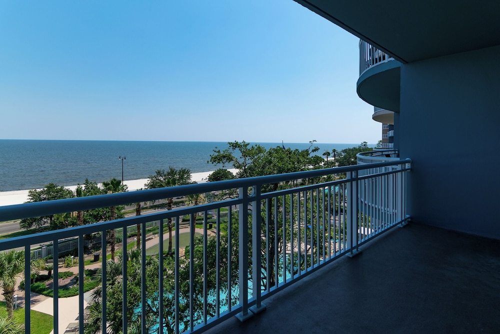 Legacy Towers Legacy II 502 Deluxe in Gulfport, United States
