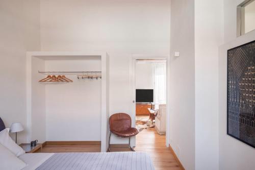 Conte Ruggero Apartment by DomuSicily — 4-Star Luxury Hotel in Palermo, Italy