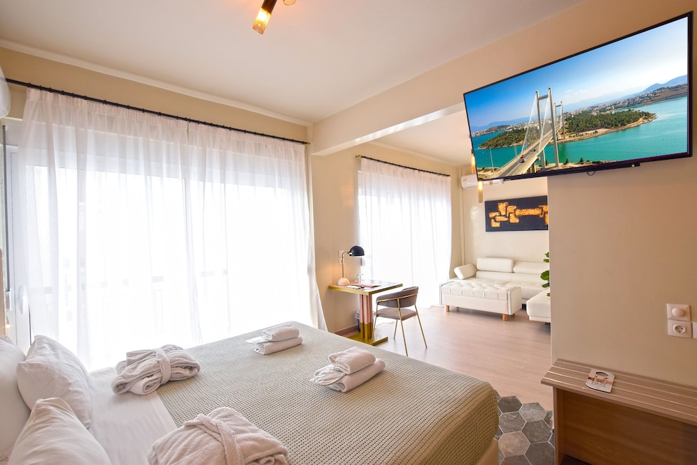 John's Hotel - carbon neutral hotel in Chalkida