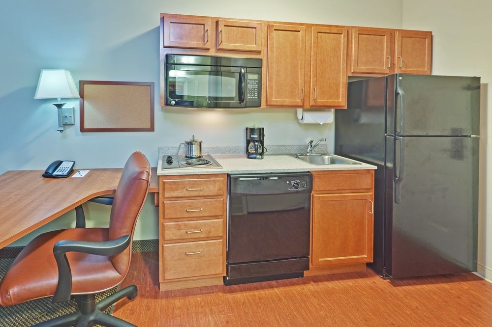 Candlewood Suites Memphis - photo 18