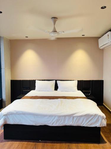 Hotel Presidency in Surat, India