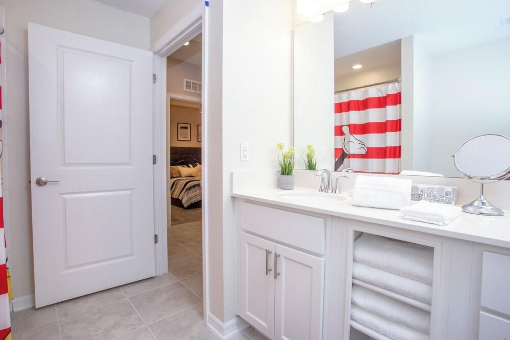 Gorgeous Two Bedroom Apt Close to Disney 306 4721 Storey Lake Resort - photo 14