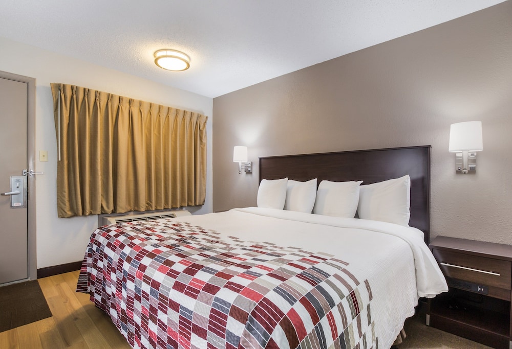 Red Roof Inn Lexington - photo 8