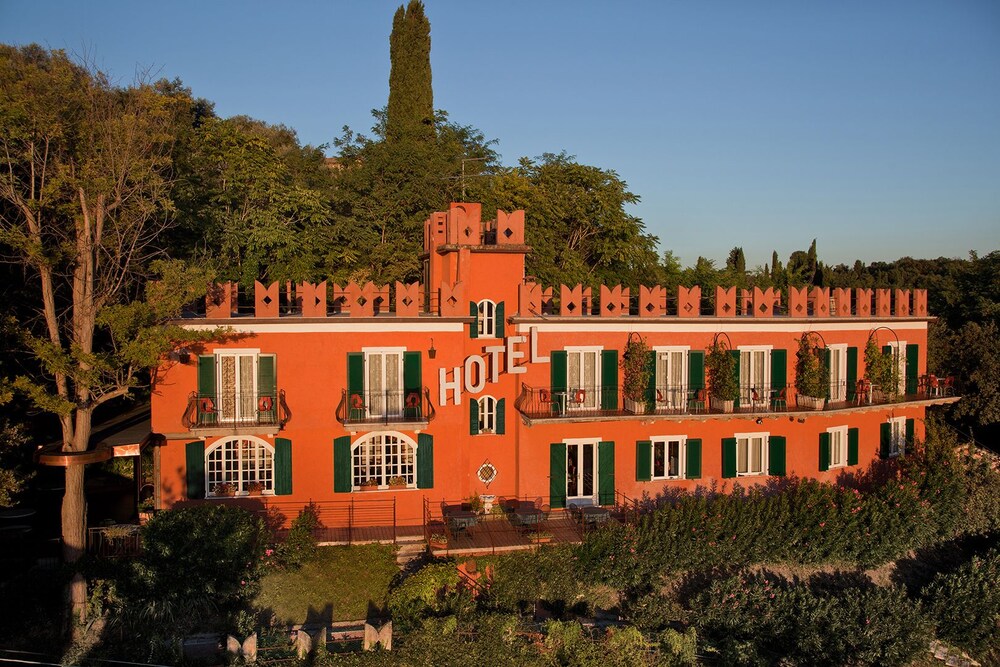 Hotel Castello S. Antonio in Lazise, Italy