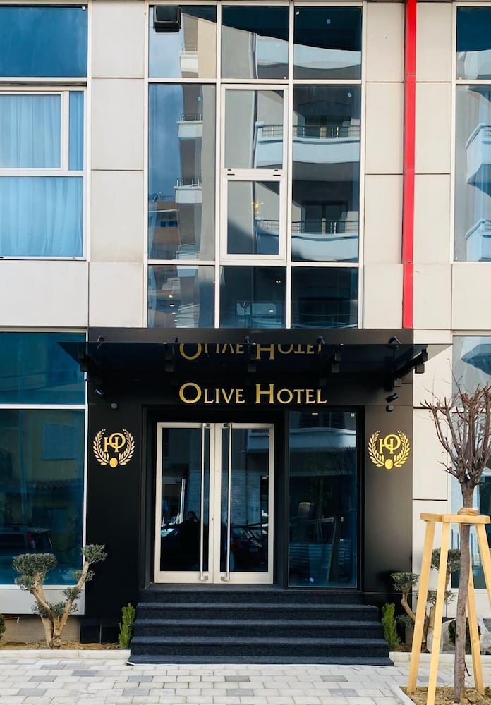 Hotel Olive - carbon neutral hotel in Vlore