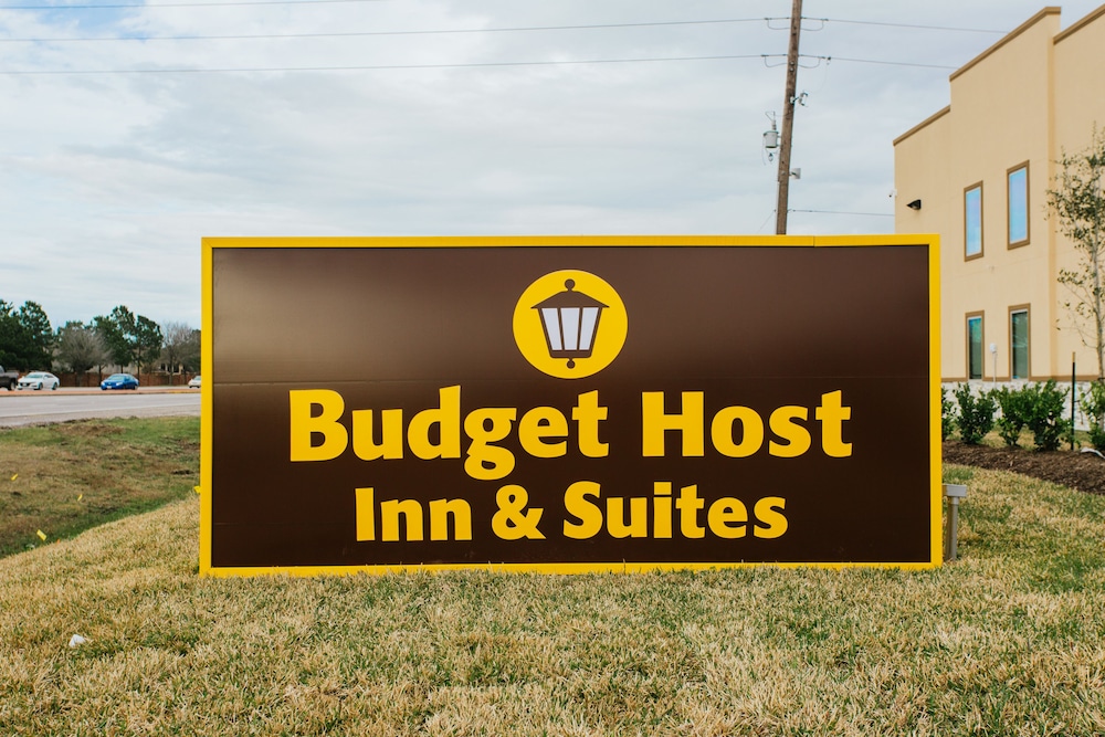 Budget Host Inn and Suites - photo 40