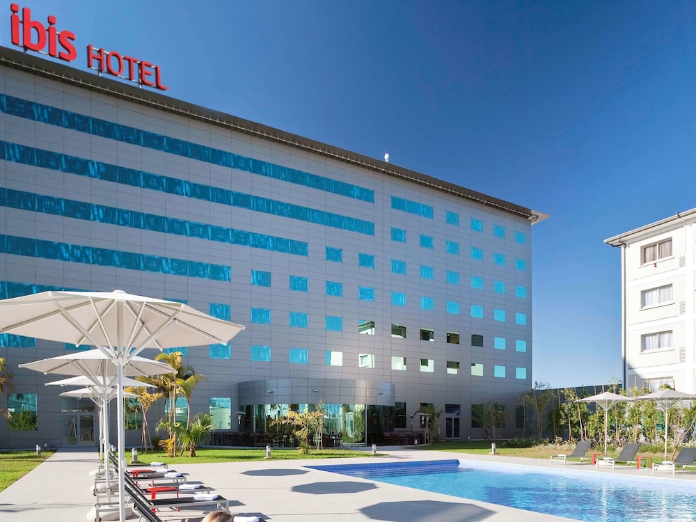 ibis Antananarivo Ankorondrano — 4-Star Luxury Hotel in Antananarivo, Madagascar