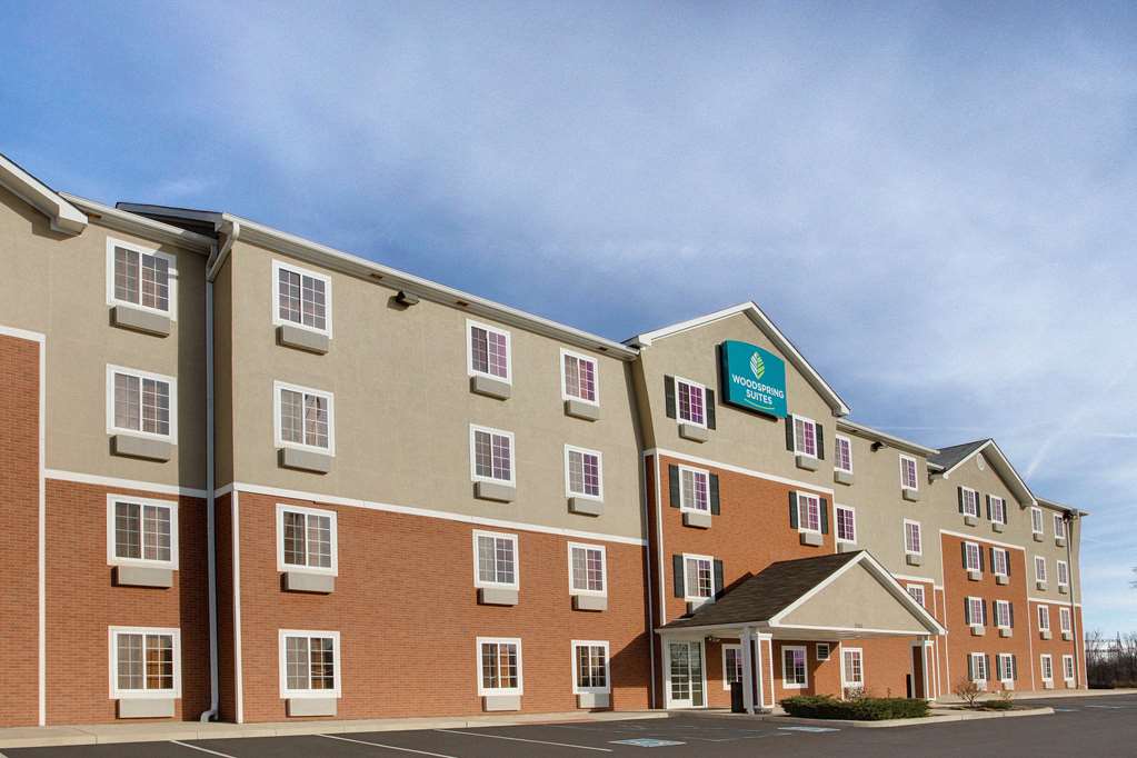 WoodSpring Suites Fort Wayne - photo 4