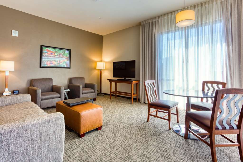 Drury Plaza Hotel San Antonio Riverwalk - photo 89