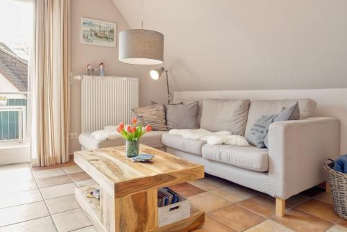 Jordanstraße 22 Wohnung Inselwind 1 — 4-Star Luxury Hotel in Zingst, Germany