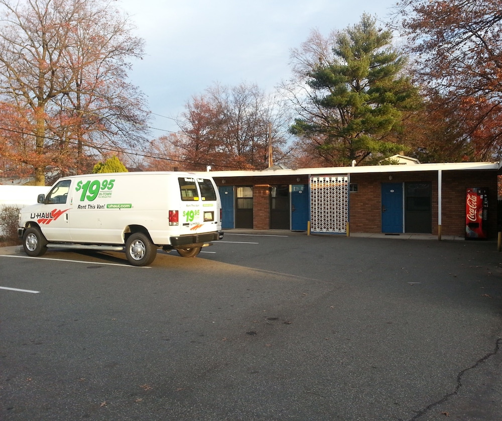 Americana Motel - photo 14