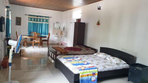 Royal Beach Abode