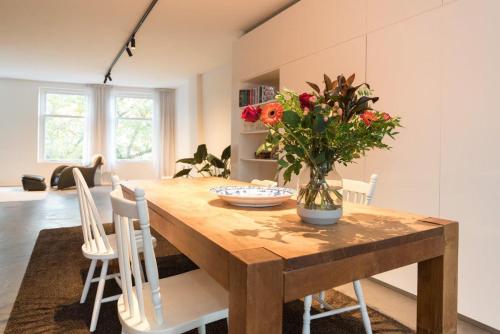 City centre Loft on the historic Canal
