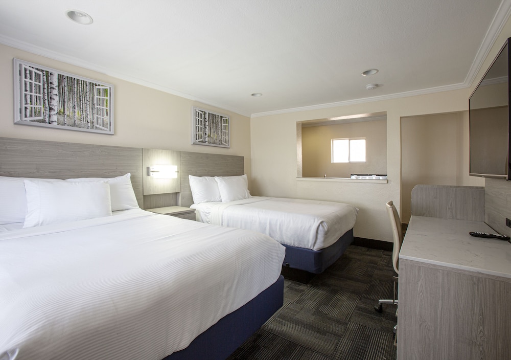 Hotel Aspen InnSuites Flagstaff Grand Canyon - photo 9