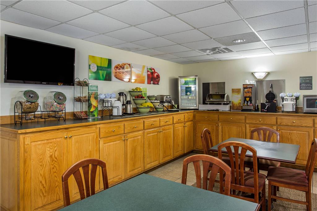 Quality Inn Surfside Myrtle Beach - photo 26