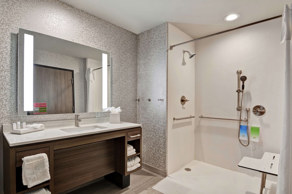 Home2 Suites by Hilton Pecos - photo 28