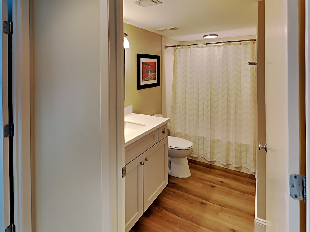 Tristan Towers by Southern Vacation Rentals - photo 40