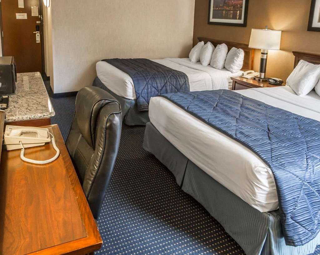 Quality Inn Schaumburg Chicago near the Mall - photo 10