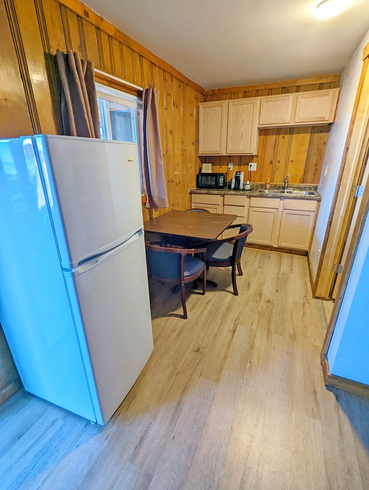 Teton Court Motel - photo 29
