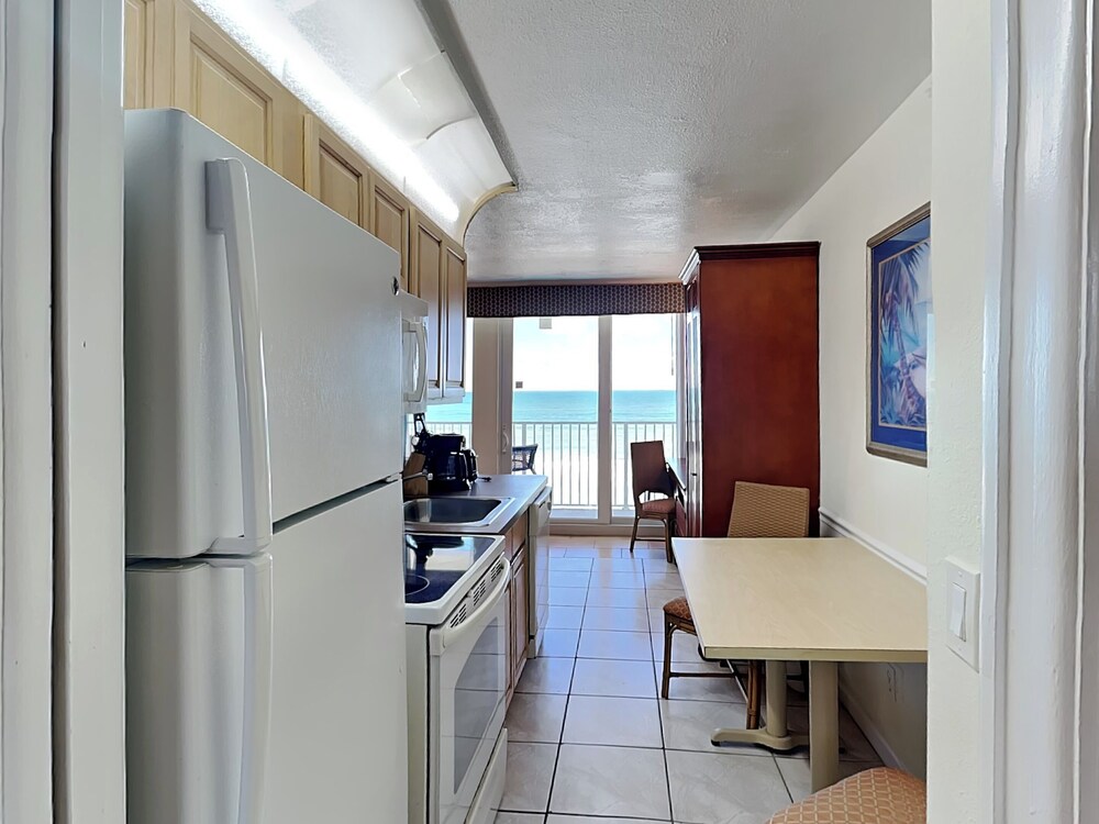 Westgate Harbour Beach Resort - photo 26