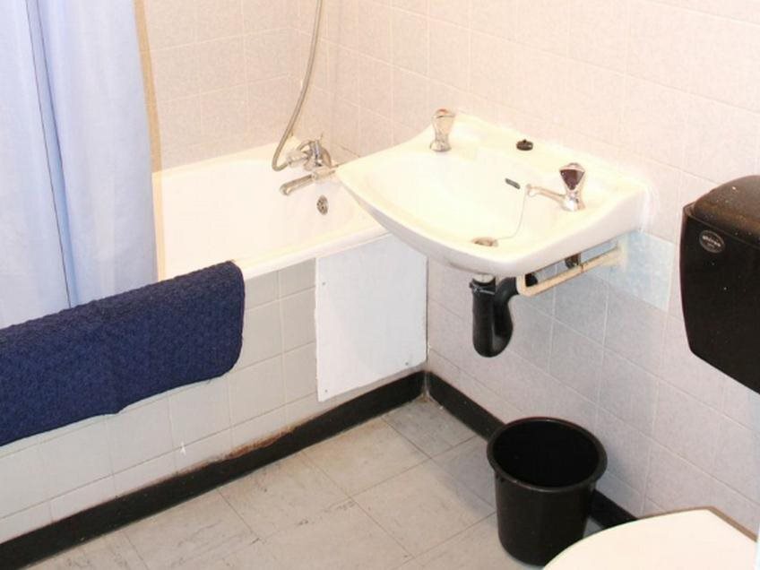 Helpmin Hotel