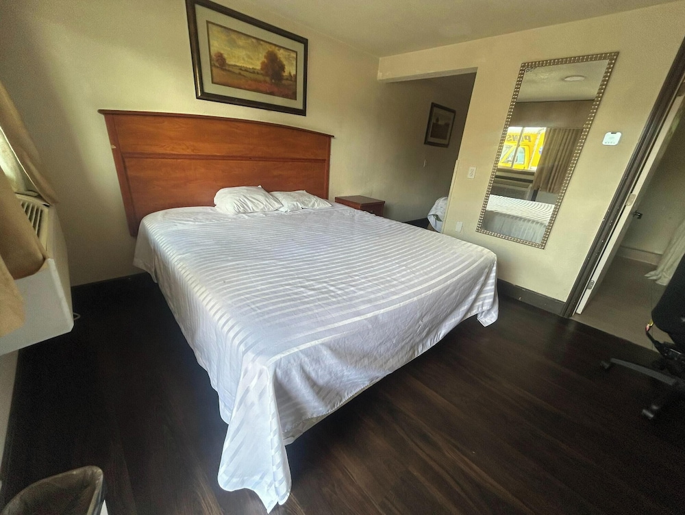 Del Rancho Motel - photo 22