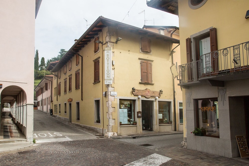 Al Bottegon - carbon neutral hotel in Tricesimo