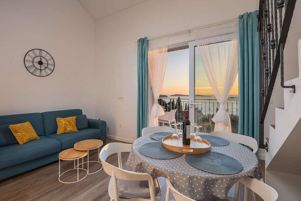Apartments Villa Maria — 4-Star Luxury Hotel in Dubrovnik, Croatia