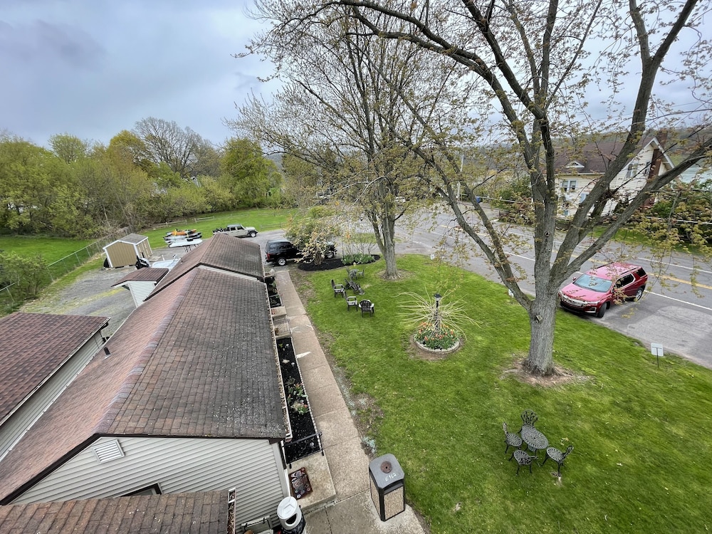 Riverside Motel - photo 138