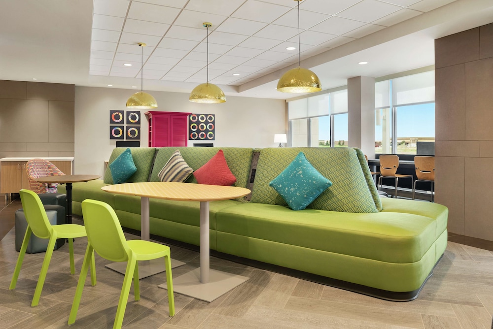 Home2 Suites by Hilton Brooklyn Park Minneapolis - photo 4