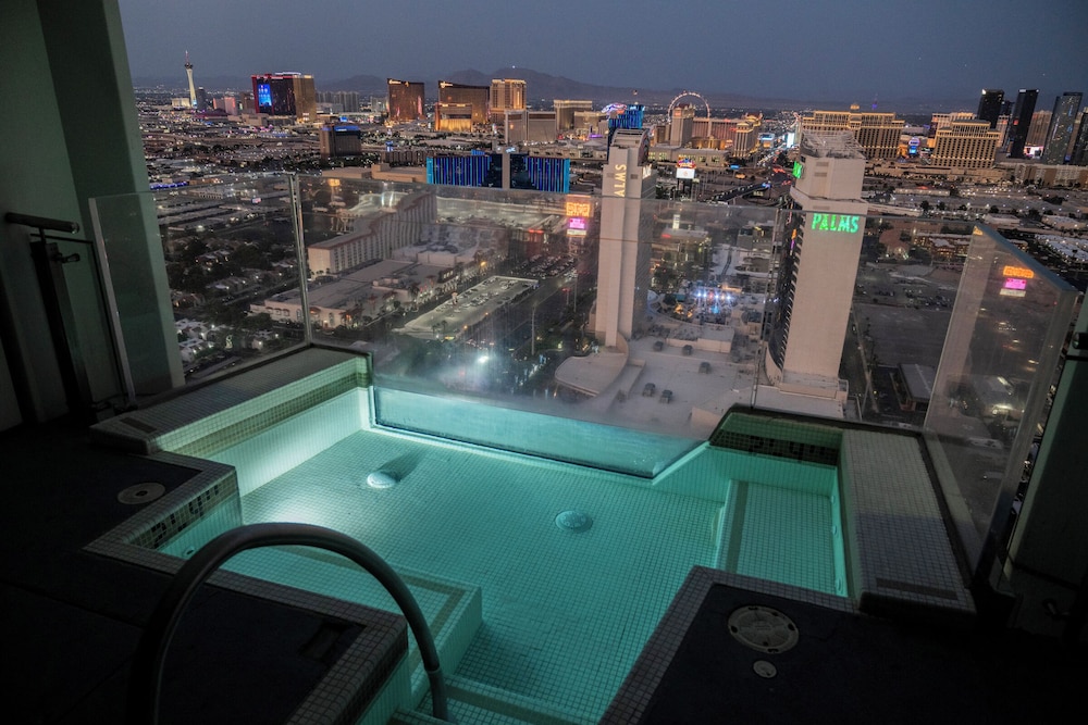 StripViewSuites at Palms Place Penthouses - photo 139