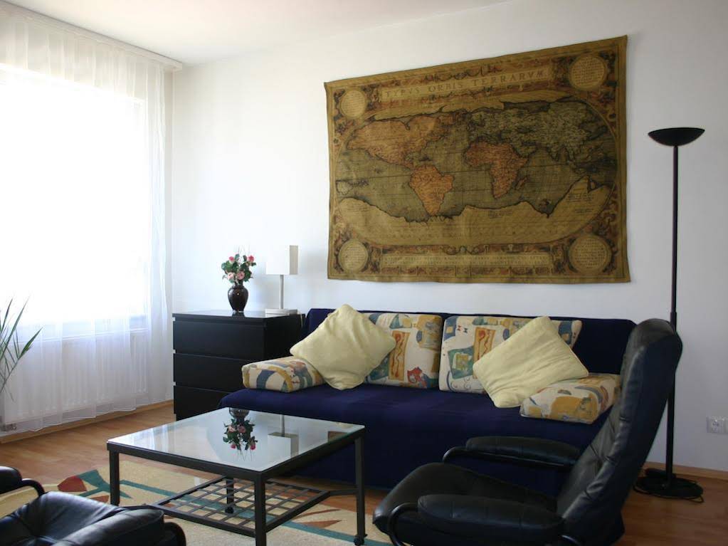 Arriva Apartment optional indoor parking — 4-Star Luxury Hotel in Budapest, Hungary