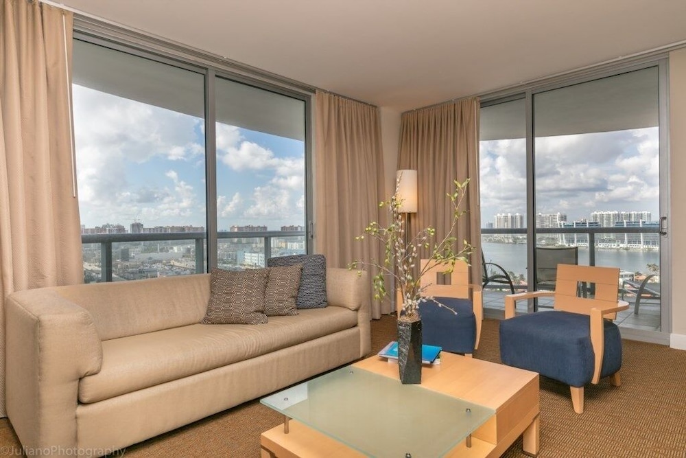 2 Br Luxury Suite In Marenas Beach Resort 2 Bedroom Condo by RedAwning - photo 11