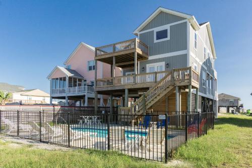 The Treasure Chest by Oak Island Accommodations - photo 39