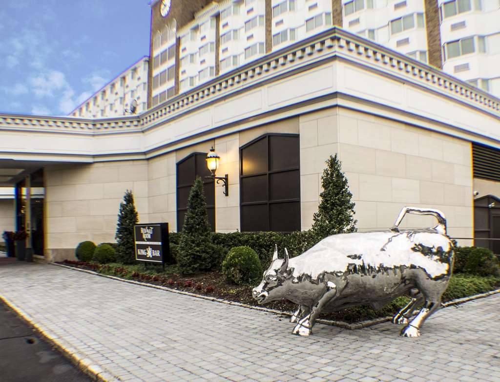 The Garden City Hotel - photo 11