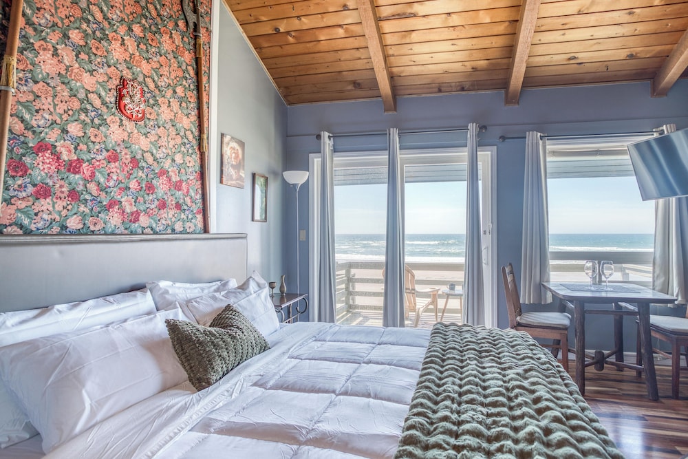 Moolack Shores Inn - photo 36