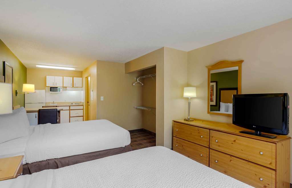 Extended Stay America Select Suites Atlanta Cumberland Mall - photo 38