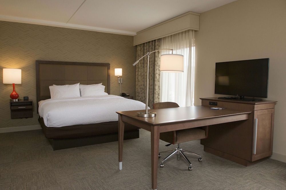 Hampton Inn & Suites Boone - photo 23