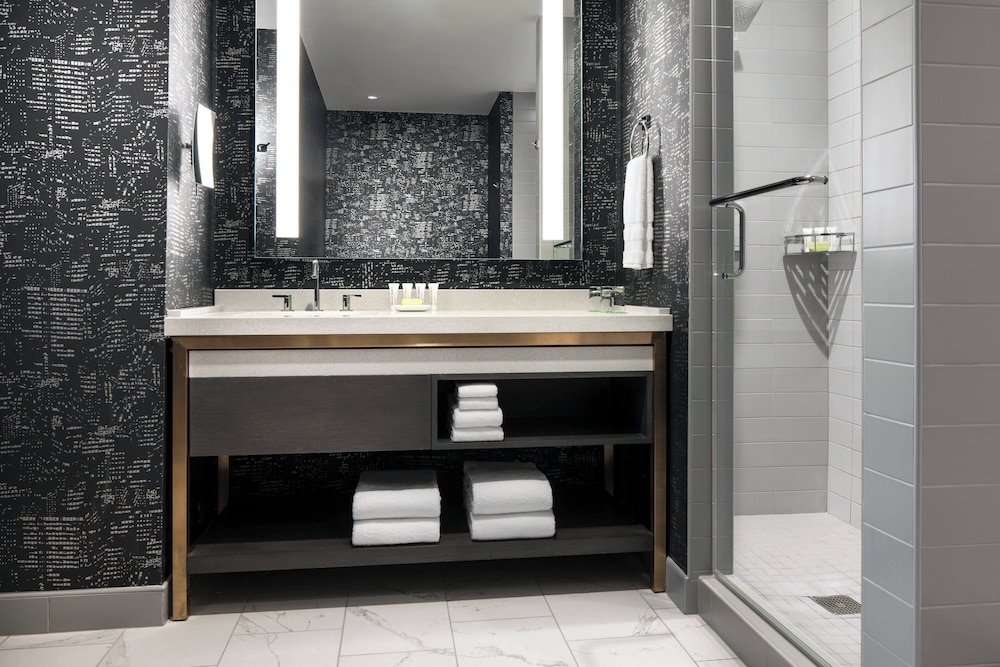 Le Meridien Houston Downtown - photo 22