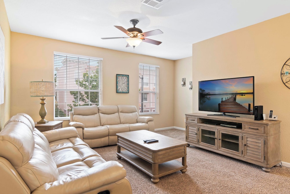 Vista Cay by Orlando Resort Rentals on Universal Boulevard - photo 69