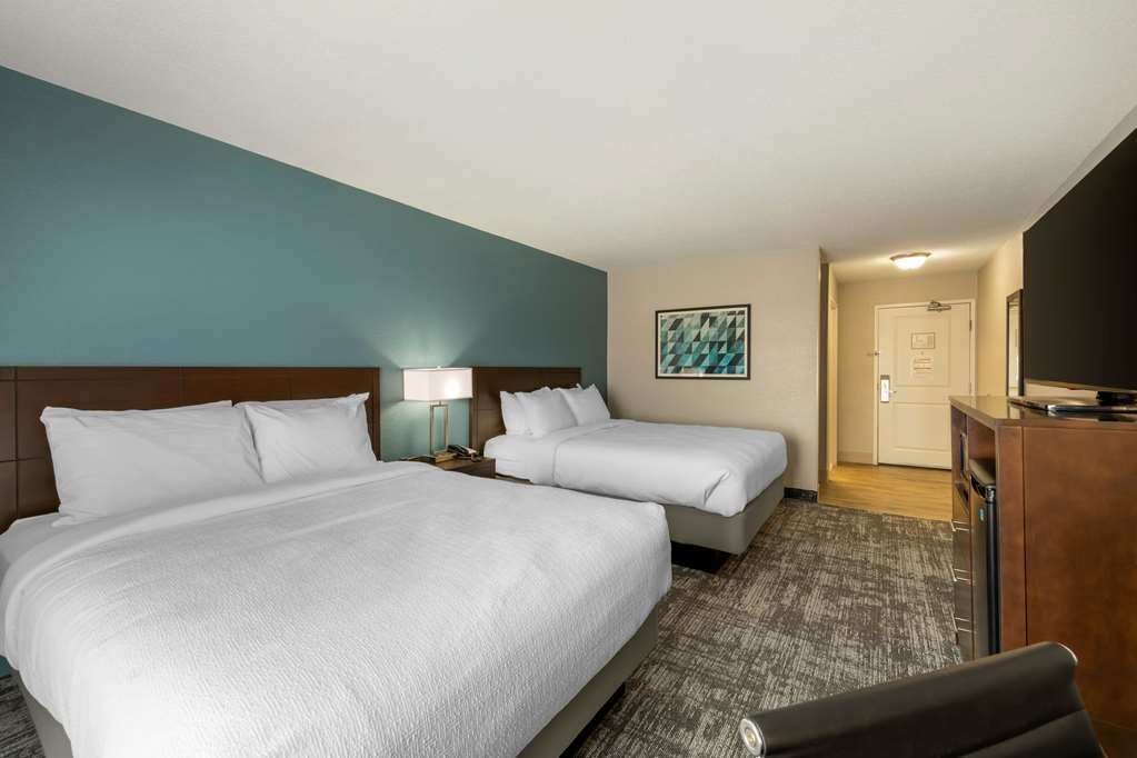 Best Western Watertown Inn and Suites - photo 19